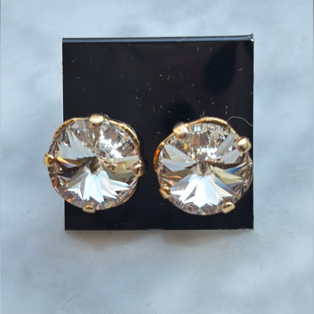 Sabika-Inspired Swarovski Stud Earrings - NWT